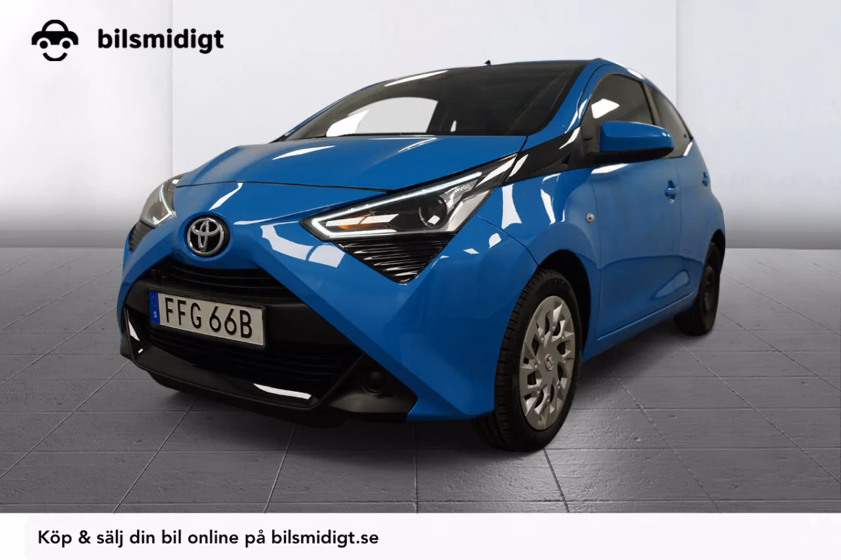 Toyota Aygo 5-dörr 1.0 VVT-i X-Play Filassist Kamkedja 72hk