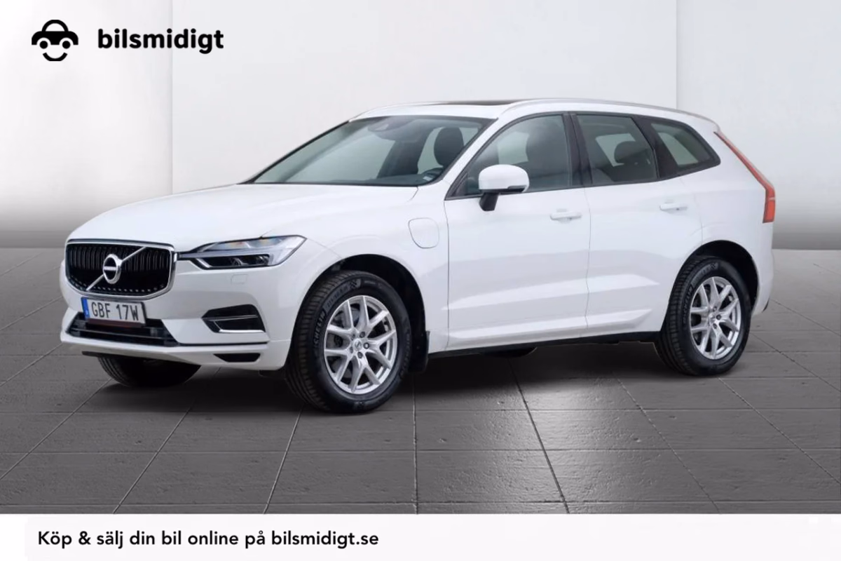 Volvo XC60 T8 Twin Engine AWD Momentum Drag Pano Värmare MOMS 392hk