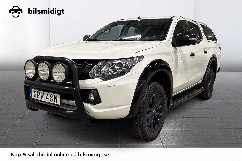 Mitsubishi L200 Dubbelhytt 2.4 DI-D 4WD Drag Kåpa Skinn Kamera MOMS 181hk