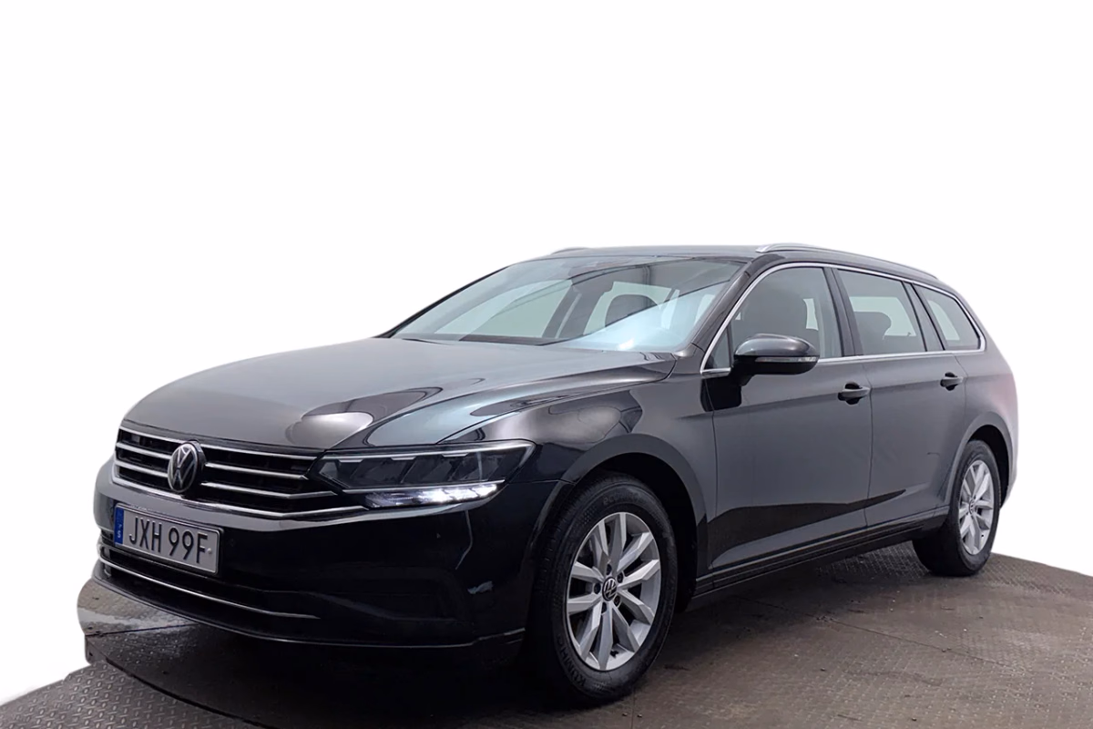 Volkswagen Passat SC 1.5 TSI Aut Drag Kamera Värmare Stolminne Keyless MOMS