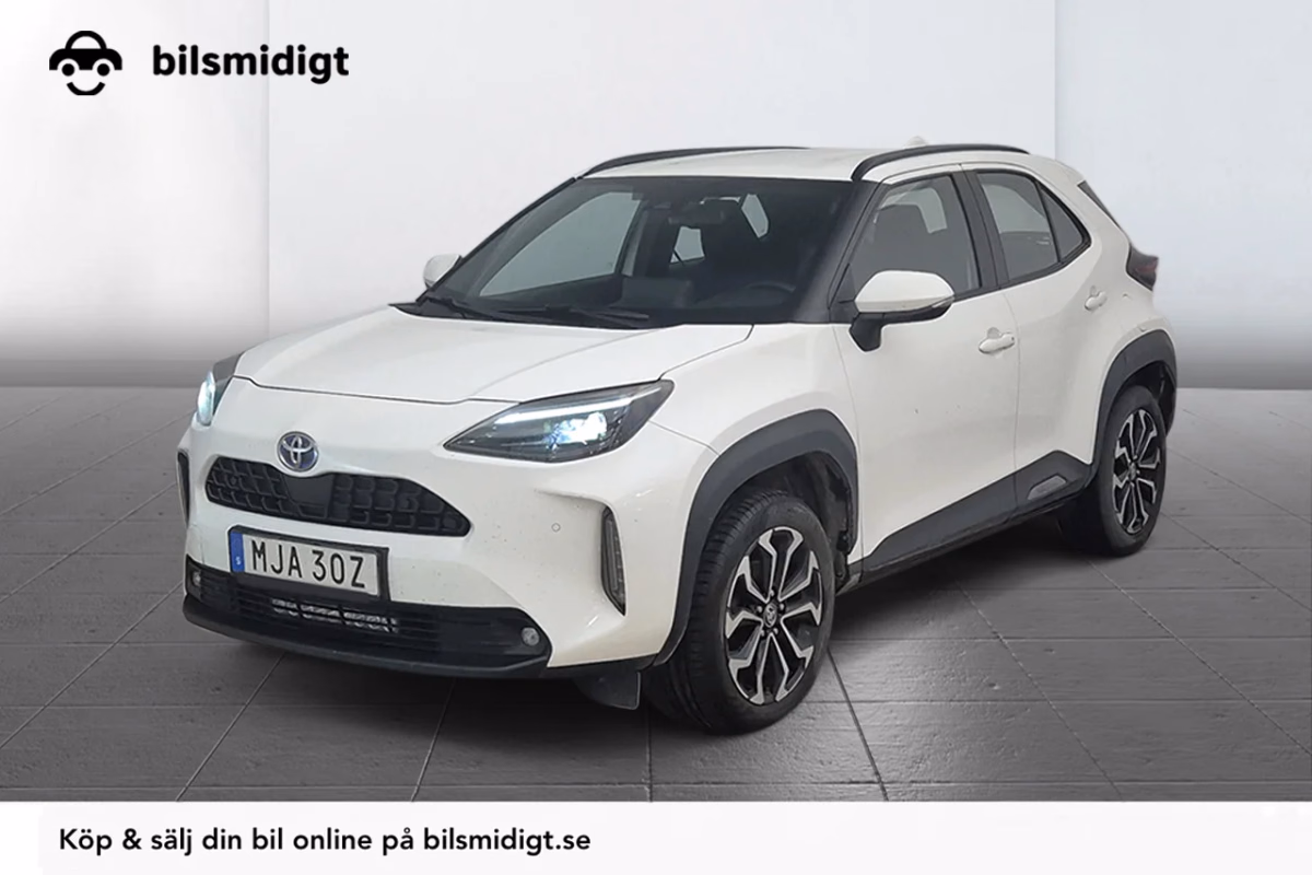 Toyota Yaris Cross Hybrid Active Plus Kamera Navi Kupévärm 116hk