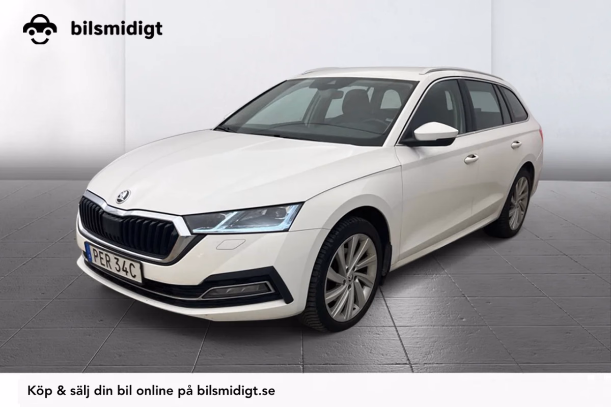 Skoda Octavia Kombi 2.0 TDI 4x4 Aut Style Drag Kamera Värmare 200hk