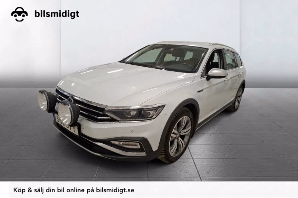 Volkswagen Passat Alltrack 2.0 TDI 4M Drag Värmare ACC Matrix MOMS 200hk