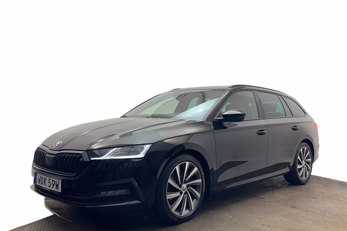 Skoda Octavia Kombi 2.0 TDI 4x4 Style Drag Kamera Cockpit Stolminne 200hk