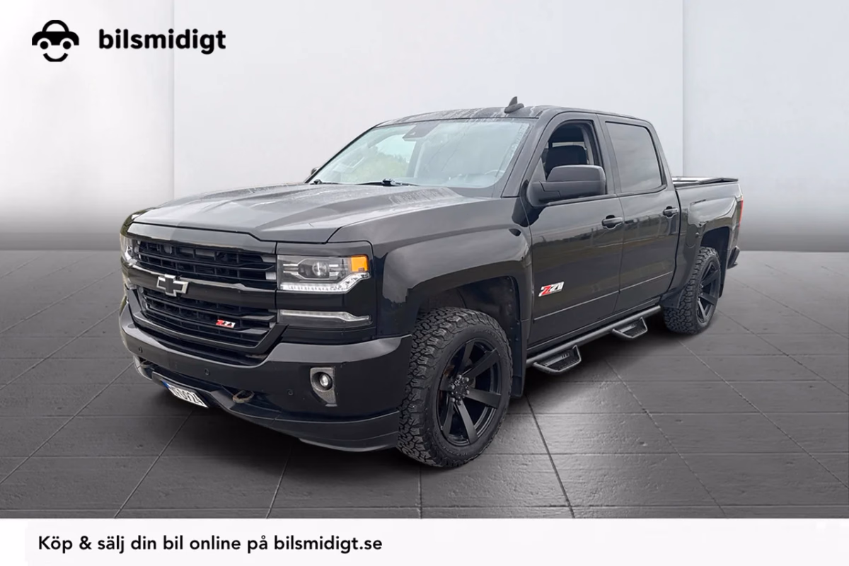 Chevrolet Silverado 1500 LTZ Z71 Midnight Crew Cab 5.3 V8 4WD Drag Kåpa Skinn MOMS 360hk